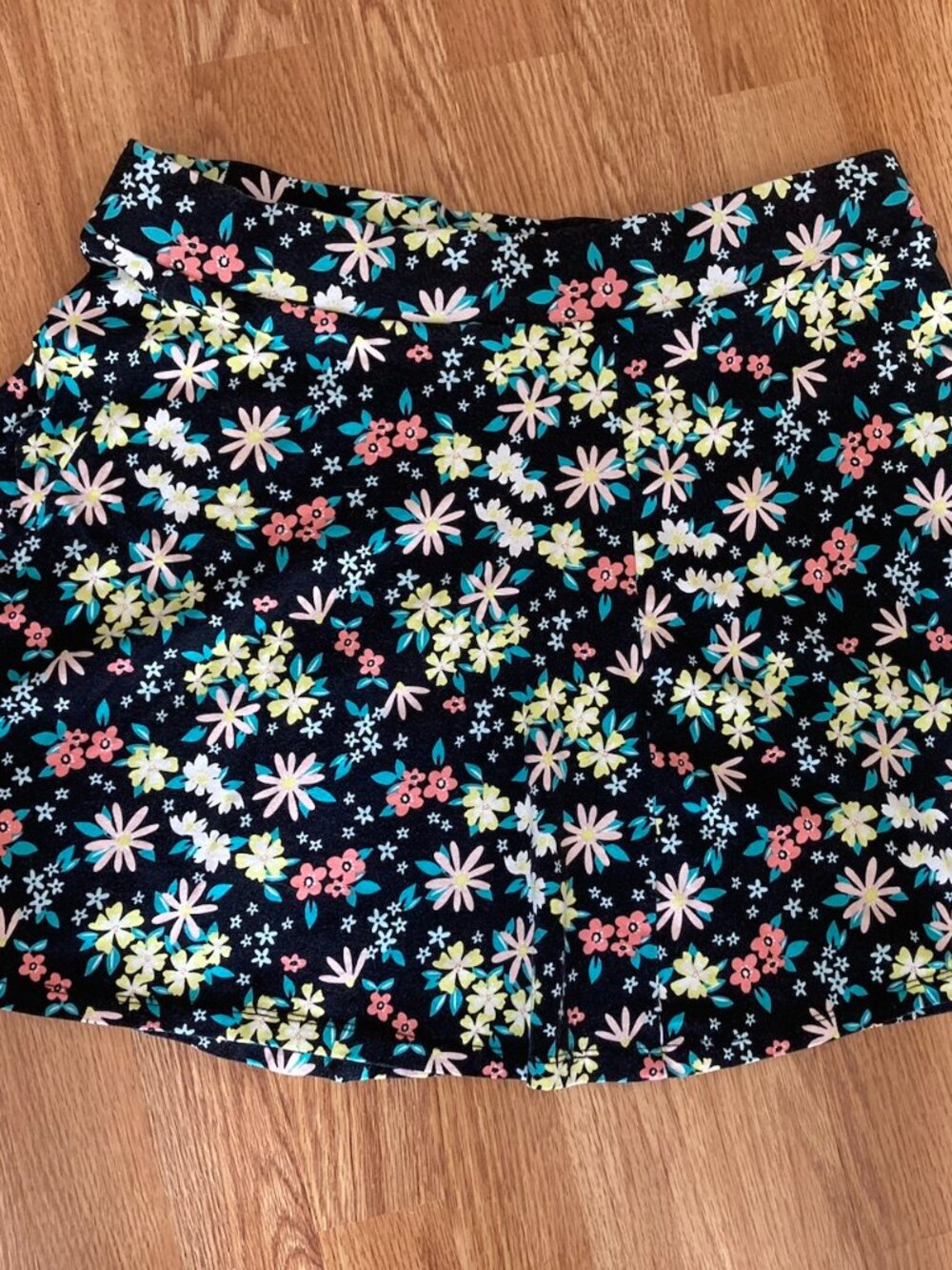 Jupe fleurie TAG (taille XL)